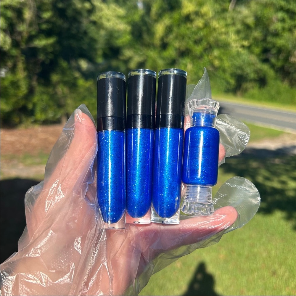 Falling for Blue Lipgloss